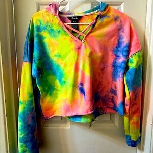 Medium tie-dye long sleeve hoodie